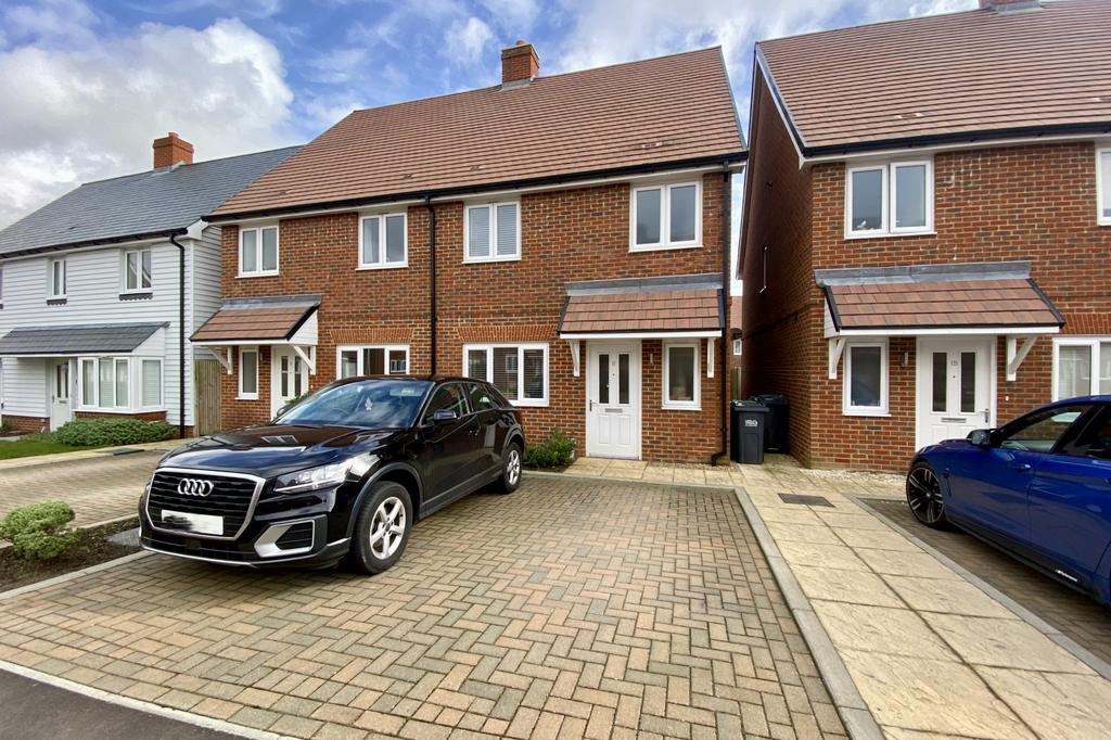 Meadowsweet Lane, Stone Cross, East... 3 bed semidetached house £350,000