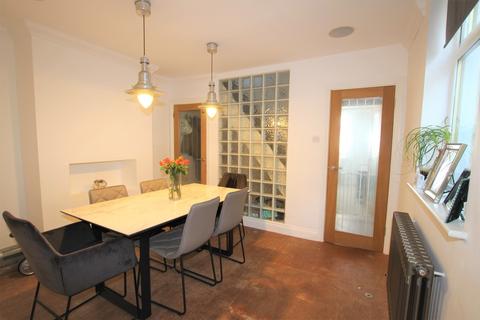 86 Station Road, Crayford, Dartford, DA1 3QG