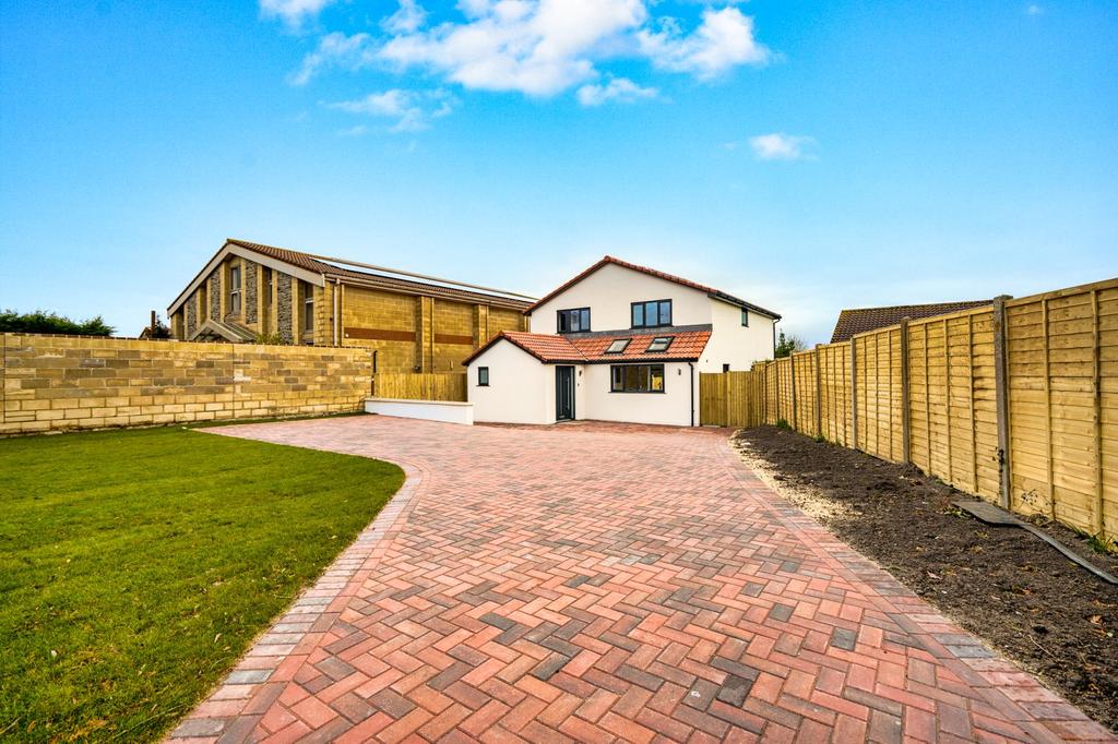Silver Street, Nailsea, North... 4 bed detached house £650,000
