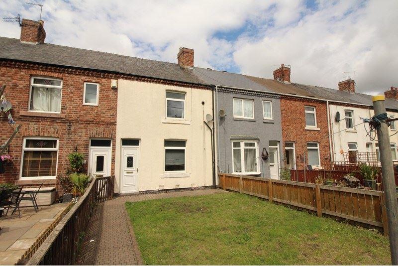 Fenton Terrace, New Herrington... 3 bed terraced house £550 pcm (£127 pw)