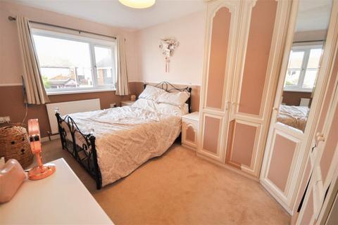 15 Barking Square, Sunderland, SR5 4RF
