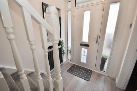 15 Barking Square, Sunderland, SR5 4RF