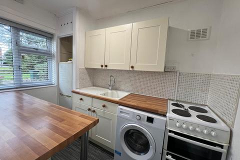 Fenside Avenue, Coventry, CV3
