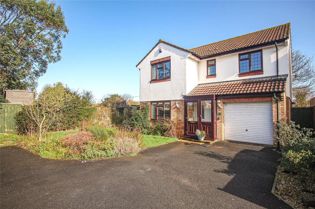 J H Taylor Drive, Northam, Bideford, EX39 4 bed detached house £385,000
