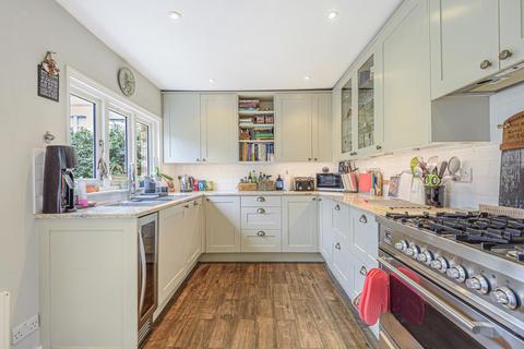 1 Relf Road, London, SE15 4JS