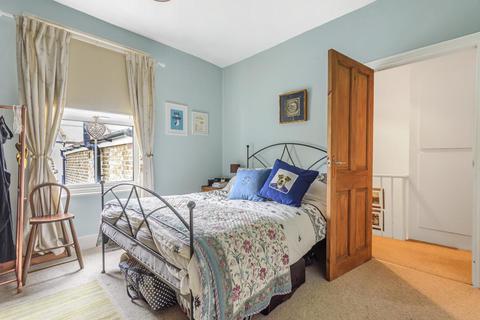 1 Relf Road, London, SE15 4JS