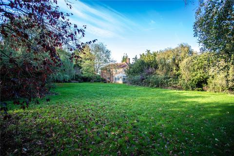 Samsons Bradwell Road, Tillingham, Southminster, CM0 7SP