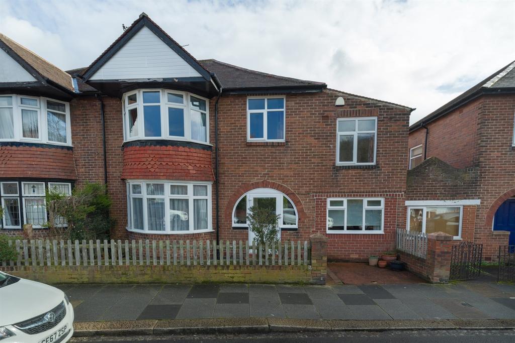 Rosebery Crescent, Jesmond Vale... 4 bed semidetached house £450,000