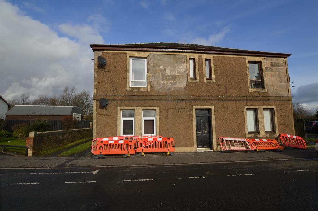 Flat 4, 23 Main Street, Glengarnock, BEITH, KA14 3AX 1 bed flat £29,000