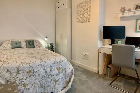 53 Norton Road, Northampton, NN2 7TL