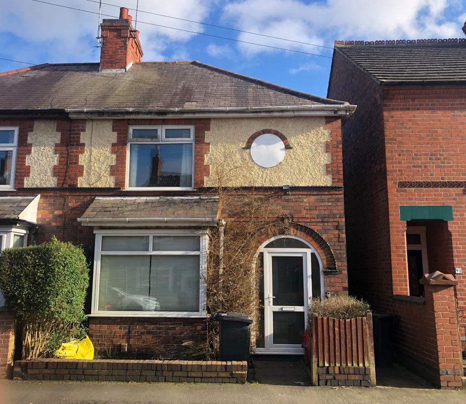 94 Park Road, Coalville, Leicestershire, LE67 3AF 3 bed semidetached