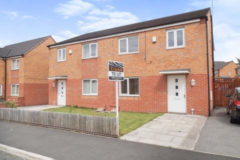 4 bedroom semi-detached house to rent, Bosworth Street, Manchester, M11