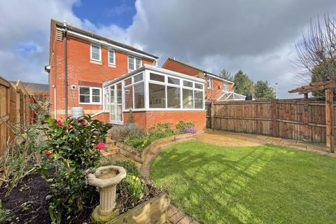 49 Etonhurst Close, Exeter, EX2 7QZ