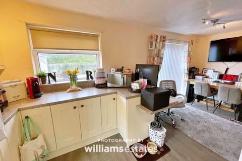 35 Ceg Y Ffordd, Prestatyn, LL19 7YE