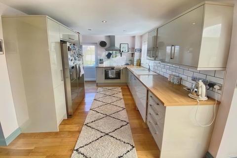 27 Beaumaris Close, Coventry, CV5 7PR