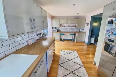 27 Beaumaris Close, Coventry, CV5 7PR