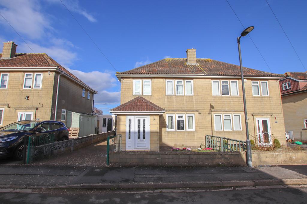 Clare Gardens, Odd Down, Bath 3 bed semidetached house £350,000