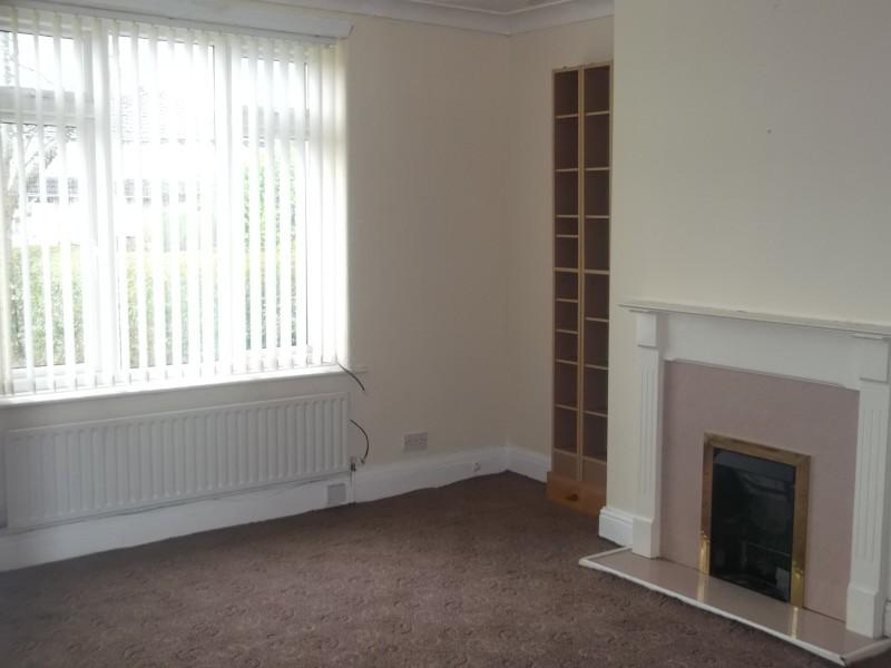 Cooper Lane, Horton Bank Top, BD6 3 bed semidetached house £595 pcm