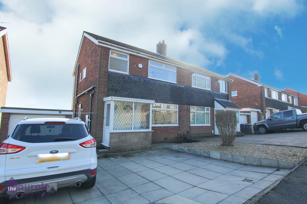 Red Lane, Bolton, BL2 3 bed semidetached house £230,000