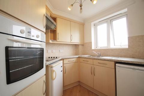 2 bedroom flat for sale - Forty Avenue, Wembley
