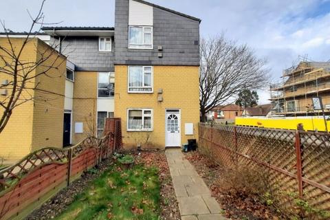 1 Proctors Close, Feltham, TW14 9NB