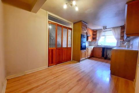 1 Proctors Close, Feltham, TW14 9NB