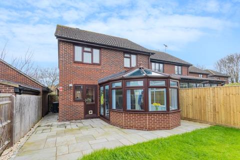 22 Cromwell Drive, Didcot, OX11 9RB