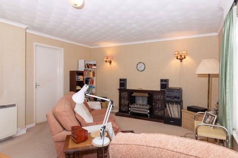 29 Chatsmore Crescent, Goring By Sea, Worthing, BN12 5AA