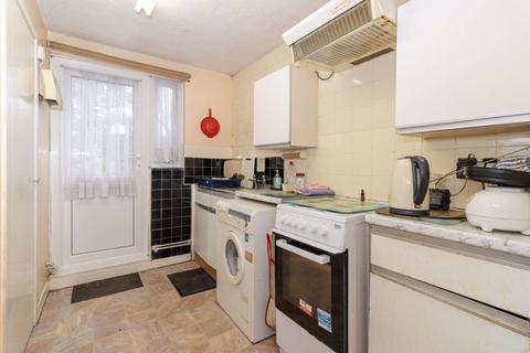 29 Chatsmore Crescent, Goring By Sea, Worthing, BN12 5AA