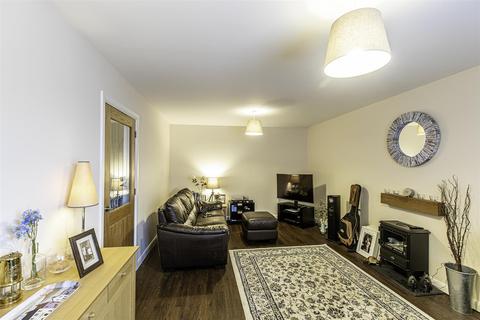 52 Glenfields Road, Haverfordwest, SA61 1EB