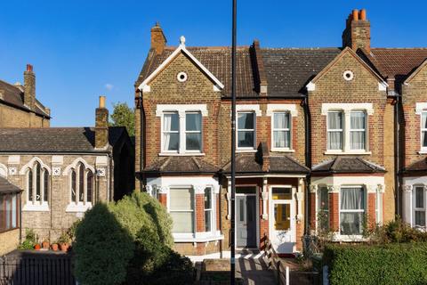 215b Railton Road, London, SE24 0LX