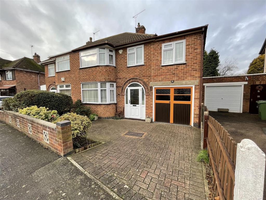 Mossdale Road, Leicester 4 bed semidetached house £299,950