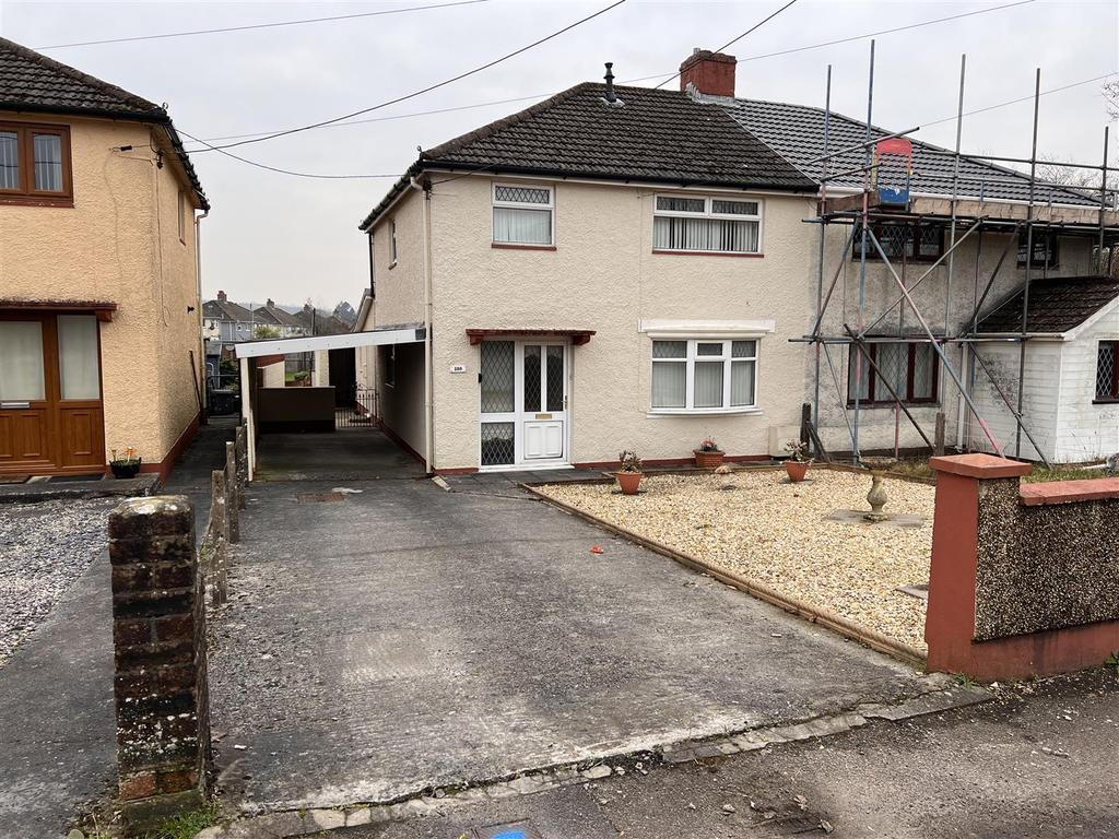 Blaenau Road, Llandybie, Ammanford 3 bed semidetached house £125,000