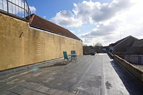 103a Station Road, Chingford, London, E4 7BU