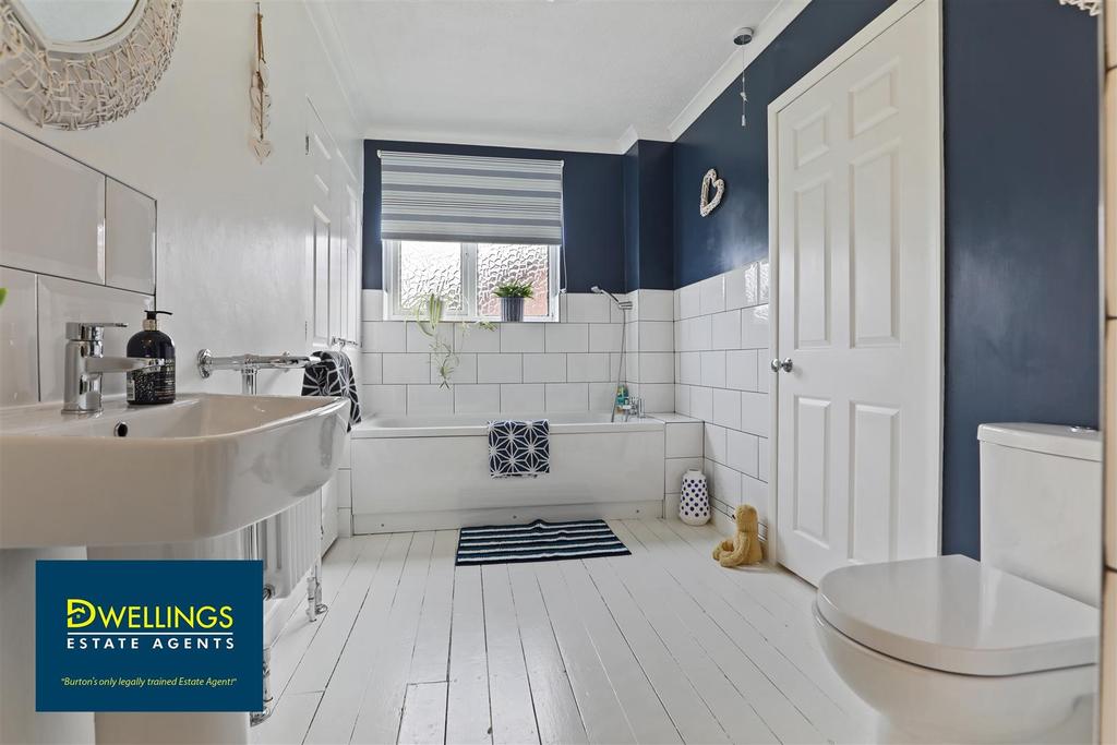 Family bathroom