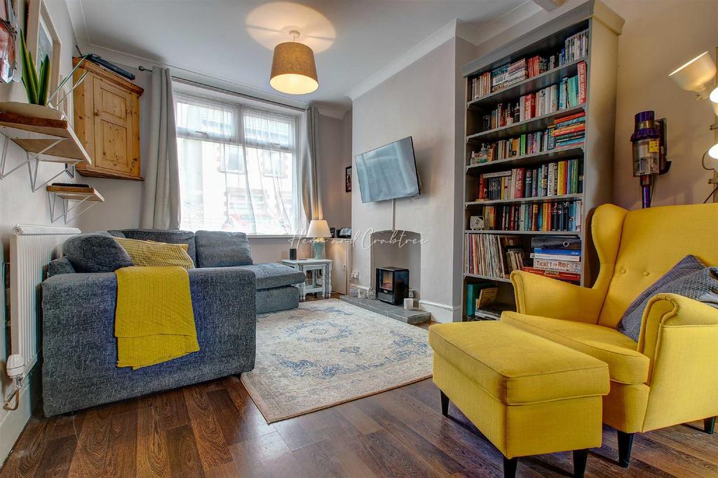 Wedmore Road, Grangetown, Cardiff 3 bed terraced house £230,000
