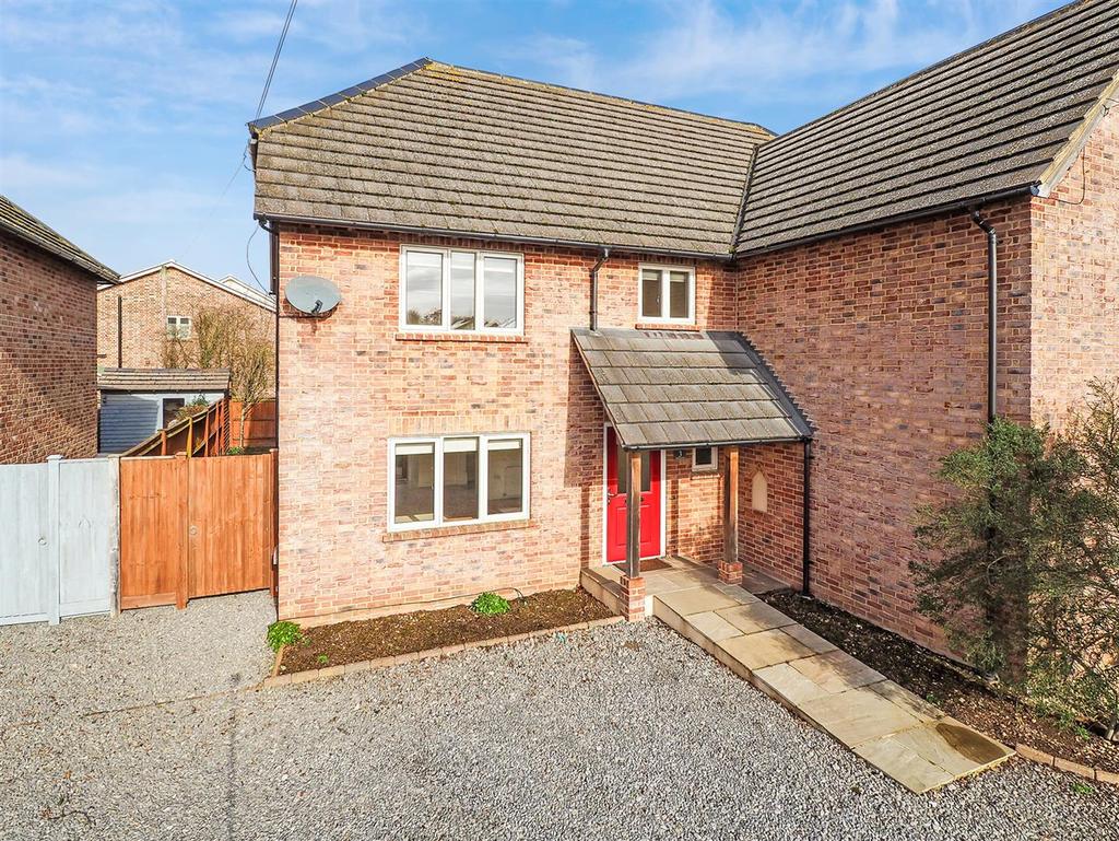 Walworth Road, Picket Piece, Andover 2 bed semidetached house £330,000