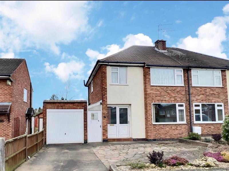 Oakdale Road, Earl Shilton, Leicester 3 bed semidetached house £240,000