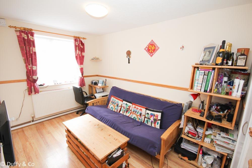 51 Faulkners Way-2.jpg