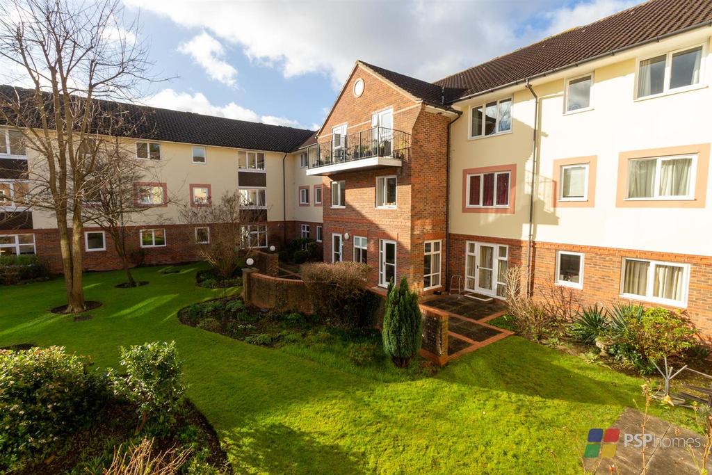 Church Road, Haywards Heath 1 bed retirement property £150,000