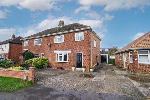 30 Brooklands Drive, Leighton Buzzard, LU7 3PD