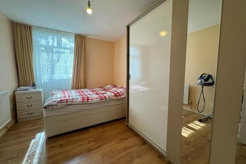 1 bedroom flat for sale - 1 Bedroom Flat For Sale Langham Road