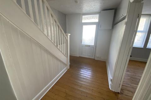 38 Ashburnham Road, Pembrey, Burry Port, SA16 0TW