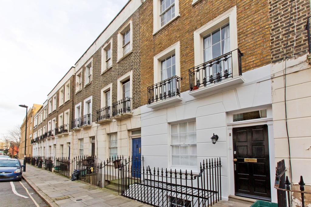 Distinguished frontage