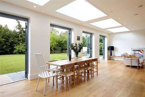 18 Grove Road, Beaconsfield, HP9 1UP
