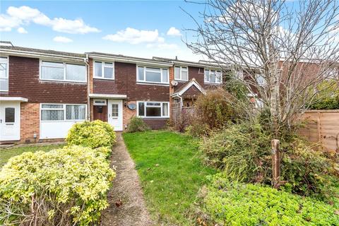 3 bedroom terraced house to rent, Eton Place, Farnham, Surrey, GU9