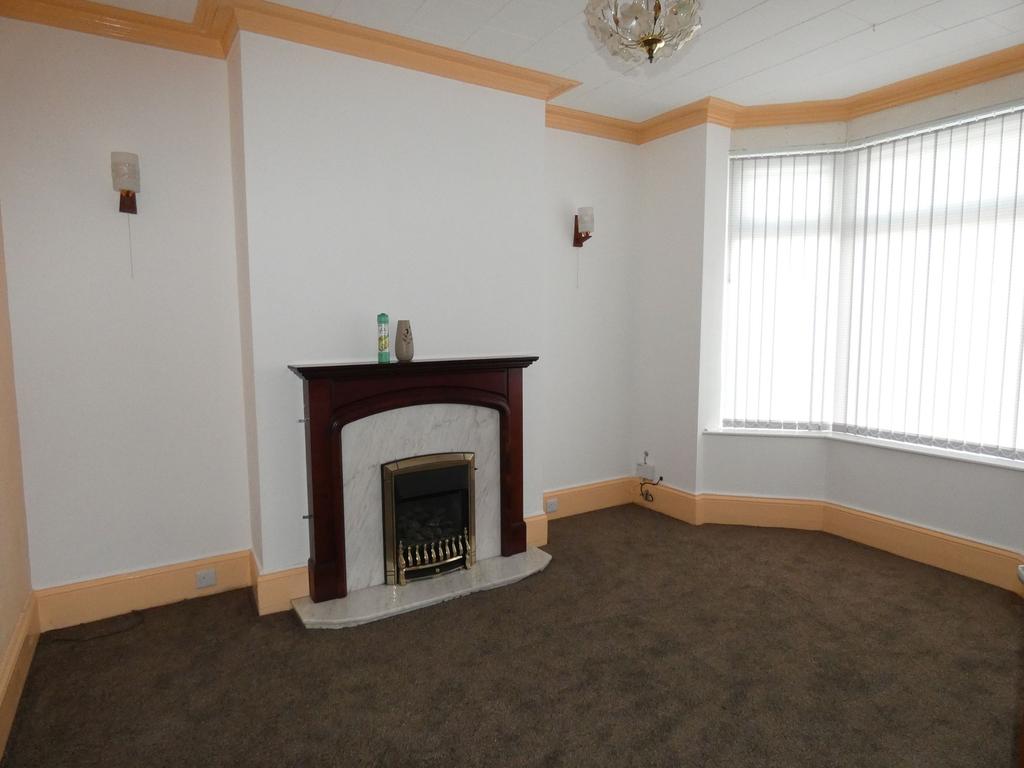 Kensington Road, Oxbridge, Stockton, StocktononTees, TS18 4DQ 2 bed