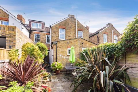 6 Sunbury Road, Eton, Windsor, SL4 6BA