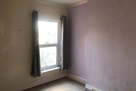49 Commonside, Brownhills, Walsall, WS8 7AX