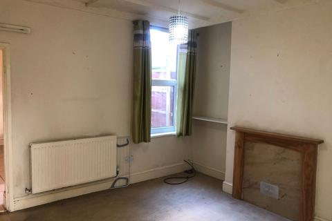 49 Commonside, Brownhills, Walsall, WS8 7AX